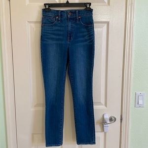 Madewell Curvy High-Rise Skinny Crop Jeans